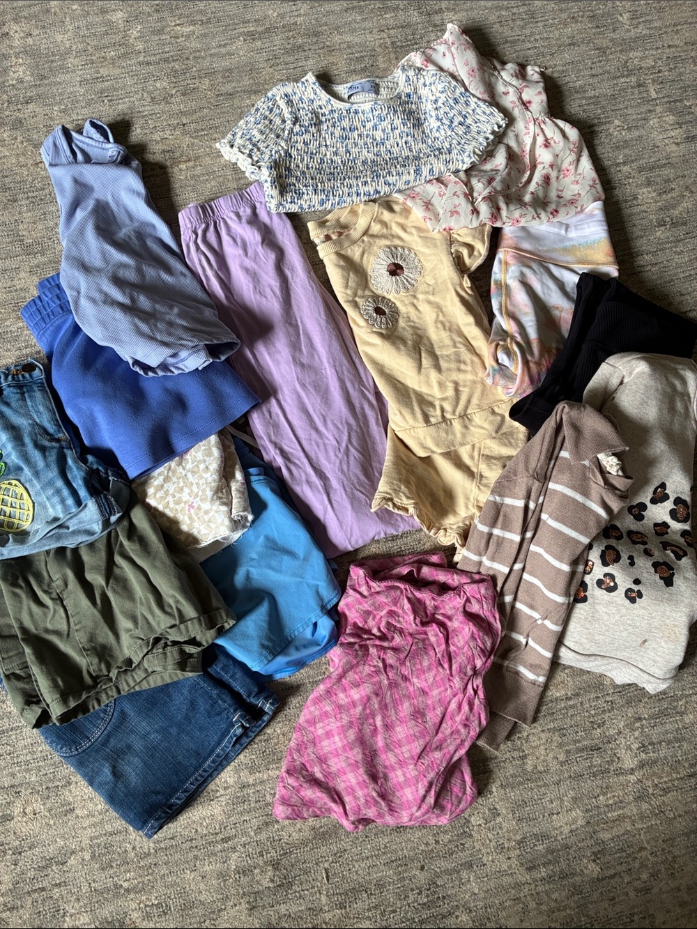 Mixed Girls Clothing Lot - Pastel Floral, Lavender, Yellow, Pink - size 10 L